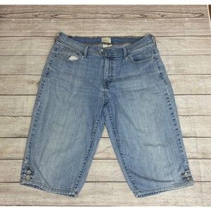 Vintage Levis Shorts Womens 12 Reg 98% Cotton Denim Mom Rise Shorts